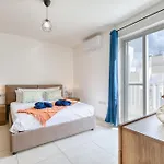 Modern Haven Appartement